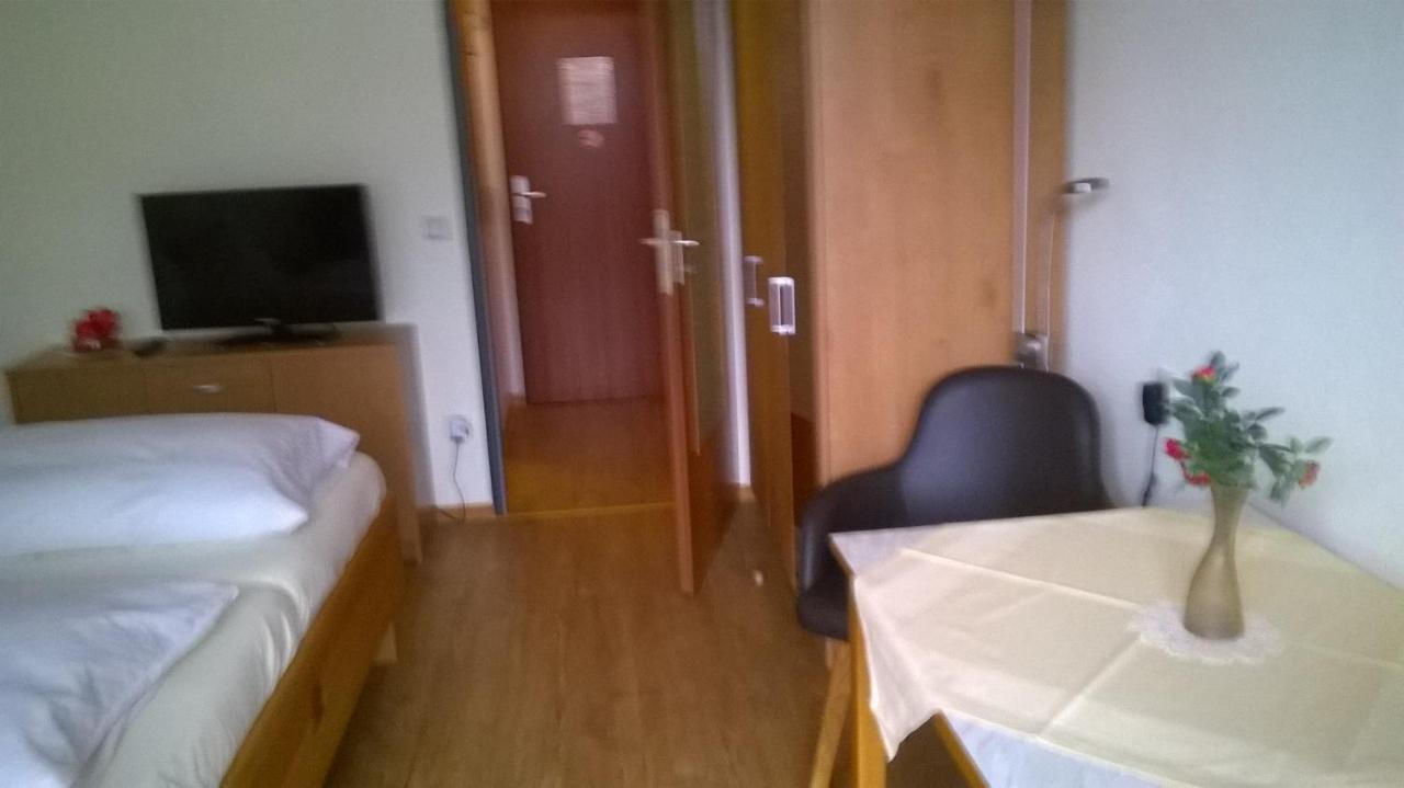 Chalet Swiss - App.Nelles Bad Füssing エクステリア 写真
